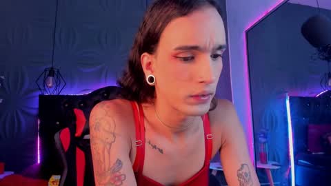 Joa Isaza     online show from 01-18-25, 10:17