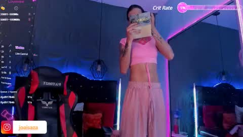 Joa Isaza     online show from 02-12-25, 05:37