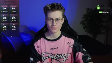 Snapshot of joan_night chatting on 11-03-25, 09:27 J online show from 11-03-25, 09:27