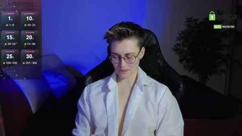 Snapshot of joan_night chatting on 11-04-25, 08:52 J online show from 11-04-25, 08:52