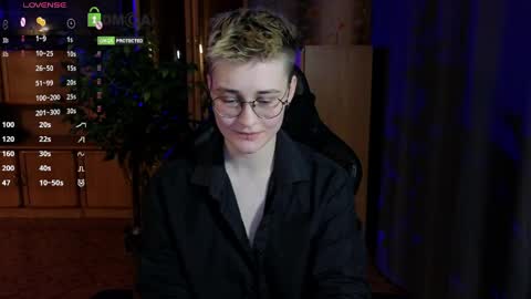 Snapshot of joan_night chatting on 04-01-26, 08:06 J online show from 04-01-26, 08:06