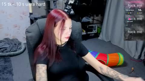 joan_wilson online show from 10-19-25, 07:03