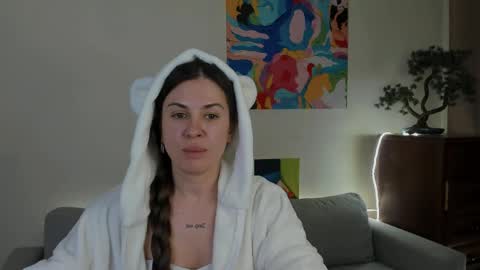 joana_beatris online show from 04-30-26, 07:42
