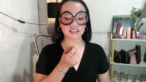 Joana online show from 03-01-25, 01:53