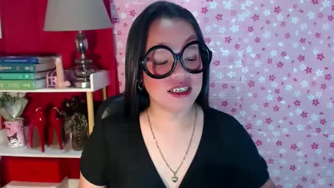 Joana online show from 11-22-25, 09:36