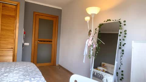 joanaphippin online show from 04-21-26, 07:03