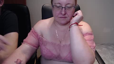 Snapshot of joannaandneighbour chatting on 01-25-25, 07:38 Joanna and Greg online show from 01-25-25, 07:38