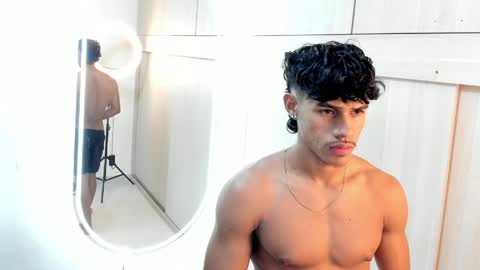 Snapshot of joao_da_silva19 chatting on 05-29-26, 02:04 Joao Da Silva online show from 05-29-26, 02:04