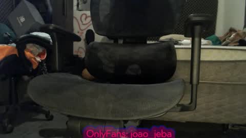 Snapshot of joao_jeba chatting on 09-12-25, 04:45 joo jeba online show from 09-12-25, 04:45