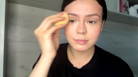 Mila online show from 05-01-26, 10:53