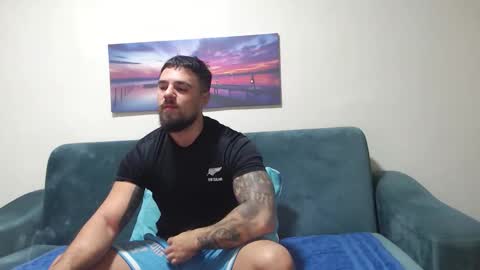 Snapshot of jodogs chatting on 10-22-25, 08:47 Tiberius online show from 10-22-25, 08:47