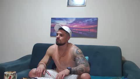 Snapshot of jodogs chatting on 01-17-26, 06:11 Tiberius online show from 01-17-26, 06:11