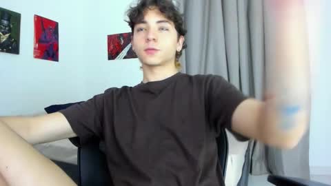 Snapshot of joe23___ chatting on 10-23-25, 03:17 Joe online show from 10-23-25, 03:17