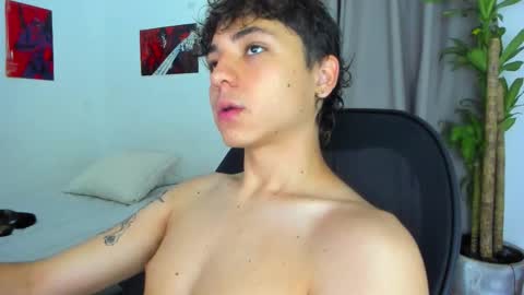 Snapshot of joe23___ chatting on 12-15-25, 11:03 Joe online show from 12-15-25, 11:03