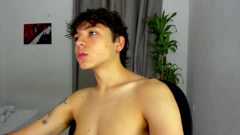 Snapshot of joe23___ chatting on 01-16-26, 09:35 Joe online show from 01-16-26, 09:35