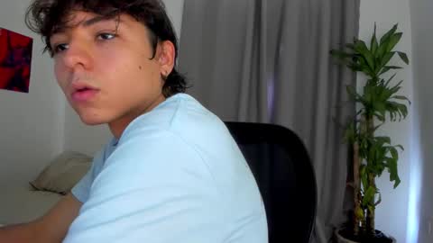 Snapshot of joe23___ chatting on 02-15-26, 02:47 Joe online show from 02-15-26, 02:47