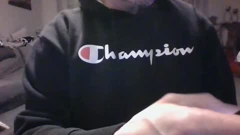 Snapshot of joe5star chatting on 02-04-26, 07:14 joe5star online show from 02-04-26, 07:14