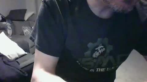 Snapshot of joe5star chatting on 04-10-26, 06:18 joe5star online show from 04-10-26, 06:18