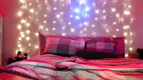 Snapshot of joe7168 chatting on 04-02-26, 01:14 joe7168 online show from 04-02-26, 01:14