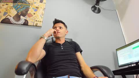 Snapshot of joebranco chatting on 12-17-25, 03:01 JOE online show from 12-17-25, 03:01