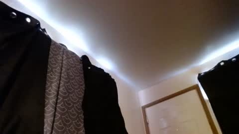 joeflaco85 online show from 04-05-26, 03:42