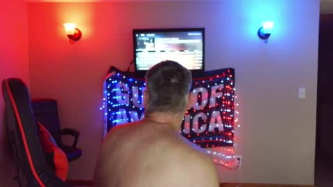 Snapshot of joejoe__ chatting on 05-25-26, 12:33 joejoe__ online show from 05-25-26, 12:33