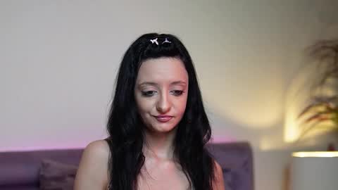  Joelle  online show from 12-19-25, 10:06