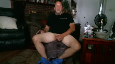 Snapshot of joelrichey10000644937 chatting on 07-29-26, 12:47 joelrichey10000644937 online show from 07-29-26, 12:47
