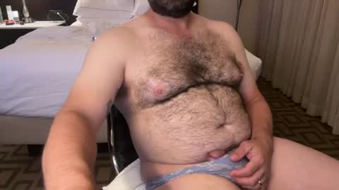 Snapshot of joephoto chatting on 06-28-26, 05:35 PhotoJ online show from 06-28-26, 05:35
