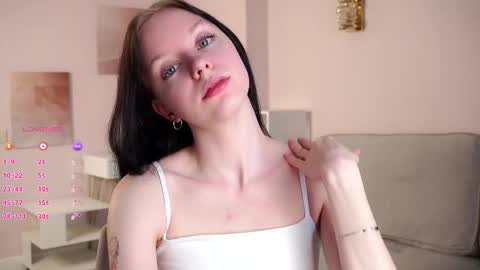  Mary  online show from 03-10-26, 02:16