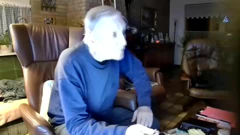 johan7 heet online show from 12-28-24, 07:33