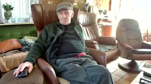 johan7 heet online show from 02-19-25, 02:23