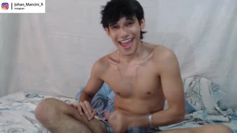 Snapshot of johan_mancini_r chatting on 02-28-26, 04:30 johan_mancini_r online show from 02-28-26, 04:30