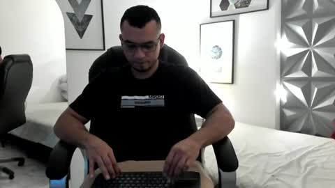 johan online show from 06-20-26, 08:17