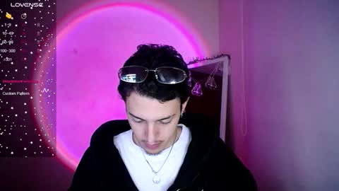 Snapshot of johan_parker222 chatting on 02-04-26, 03:01 johan_parker222 online show from 02-04-26, 03:01