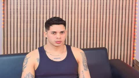 Snapshot of johan_speitzer chatting on 02-25-26, 12:53 johan speitzer online show from 02-25-26, 12:53