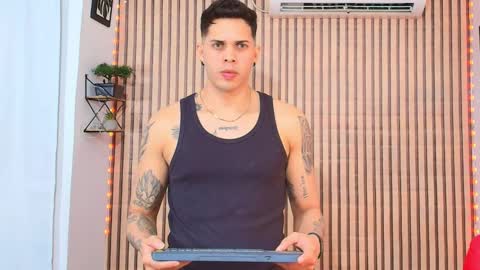 Snapshot of johan_speitzer chatting on 02-28-26, 02:23 johan speitzer online show from 02-28-26, 02:23