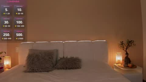 johana fox online show from 11-11-25, 08:20