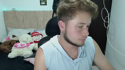 JOHAN independient model online show from 01-18-25, 11:55