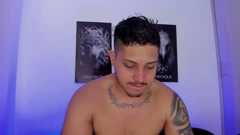 Snapshot of johansmith__ chatting on 01-05-26, 08:23 Johan Smith online show from 01-05-26, 08:23