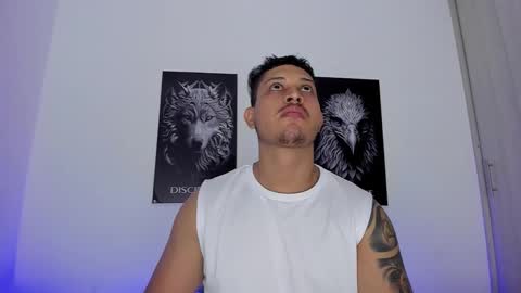 Snapshot of johansmith__ chatting on 01-19-26, 12:36 Johan Smith online show from 01-19-26, 12:36