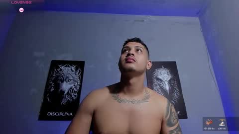 Snapshot of johansmith__ chatting on 02-15-26, 03:25 Johan Smith online show from 02-15-26, 03:25