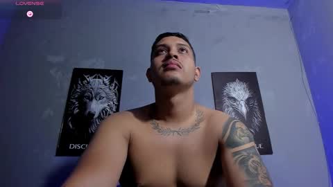 Snapshot of johansmith__ chatting on 02-20-26, 02:41 Johan Smith online show from 02-20-26, 02:41