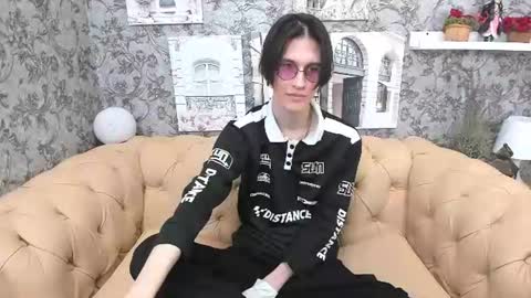 Snapshot of john__strong chatting on 06-25-26, 02:32 john__strong online show from 06-25-26, 02:32