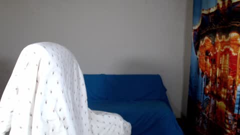 Snapshot of john_green77 chatting on 01-29-25, 04:41 John online show from 01-29-25, 04:41