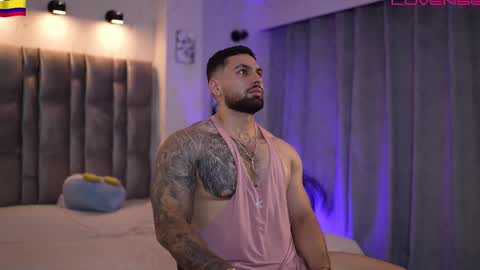 Snapshot of john_king29 chatting on 02-10-26, 12:37 john online show from 02-10-26, 12:37