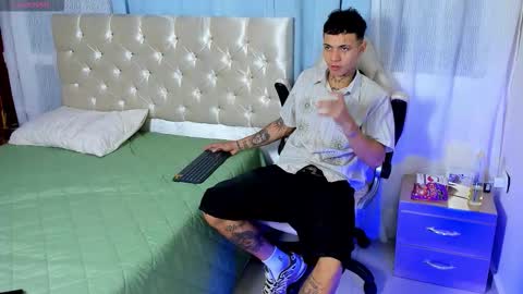 Snapshot of john_mystic chatting on 09-12-25, 02:22 Jhon Mystic online show from 09-12-25, 02:22