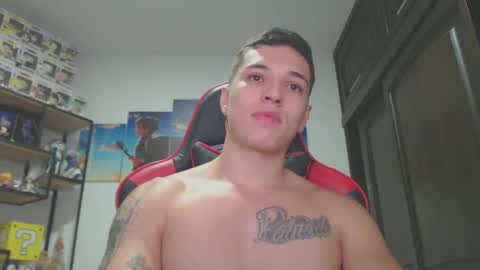 JOHN online show from 01-08-25, 01:53