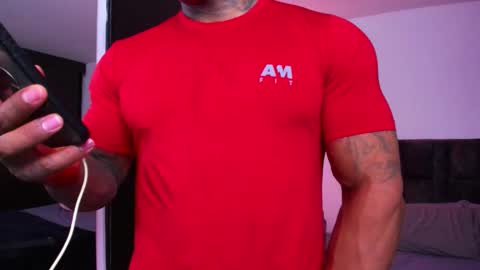 Snapshot of johnbelt_ chatting on 12-19-25, 07:43 john belt online show from 12-19-25, 07:43