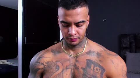 Snapshot of johnbelt_ chatting on 02-11-26, 10:26 john belt online show from 02-11-26, 10:26